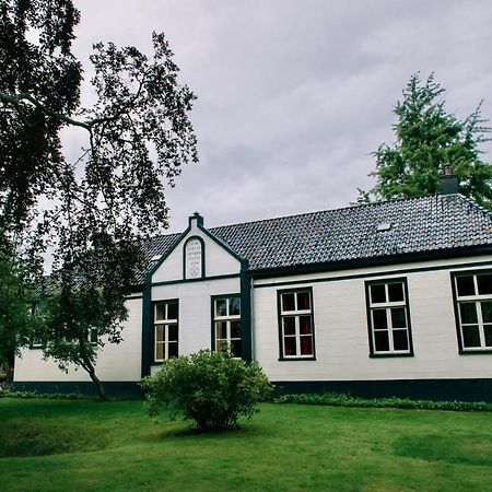 Pastorie Tijdverblijf Zuidhorn Екстериор снимка